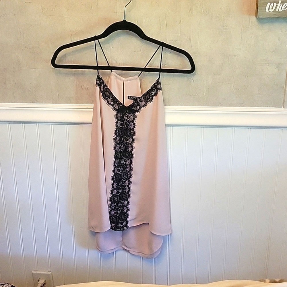 Stappy light pink tank top